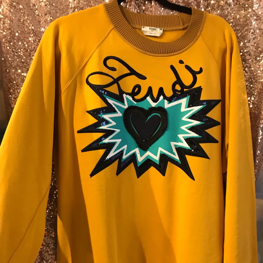 Fendi knit embroidered Heart collection